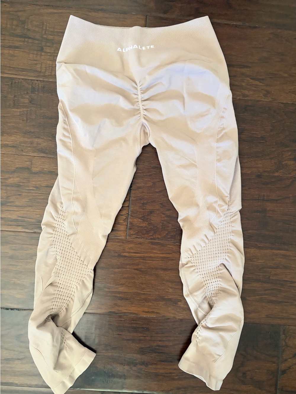 Alphalete High-Waist Scrunch Seamless Leggings